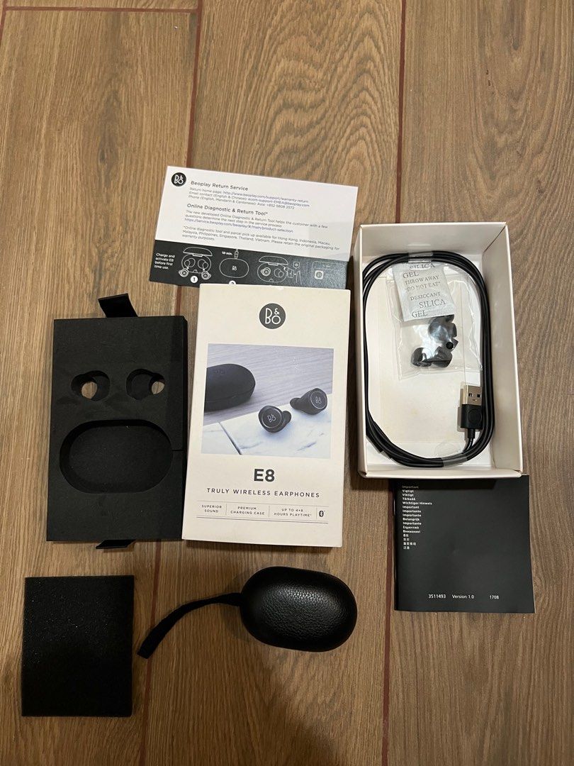 Bang olufsen hotsell e8 1.0