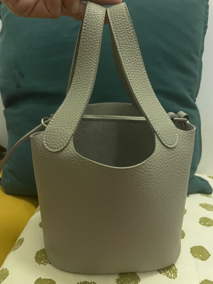 tote bag (MADE IN KOREA), Luxury, Bags & Wallets on Carousell