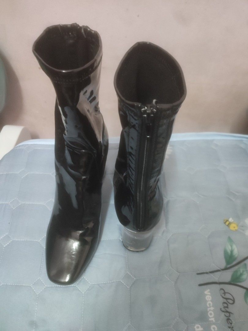 BLACK GLOSSY LEATHER BOOTS ZIPPER BLOCK HEEL TRANSPARENT BETTS