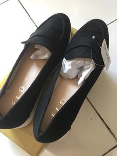 Black Shoes FLD NEW