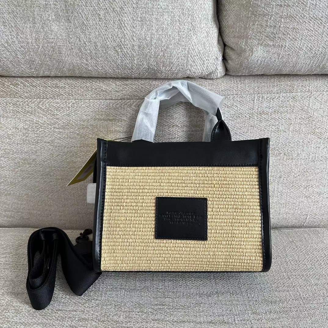 The Snapshot Cane Marc Jacobs Bag in Grained Leather