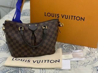 Brand New Authentic Louis Vuitton Siena PM handbag with original receipt