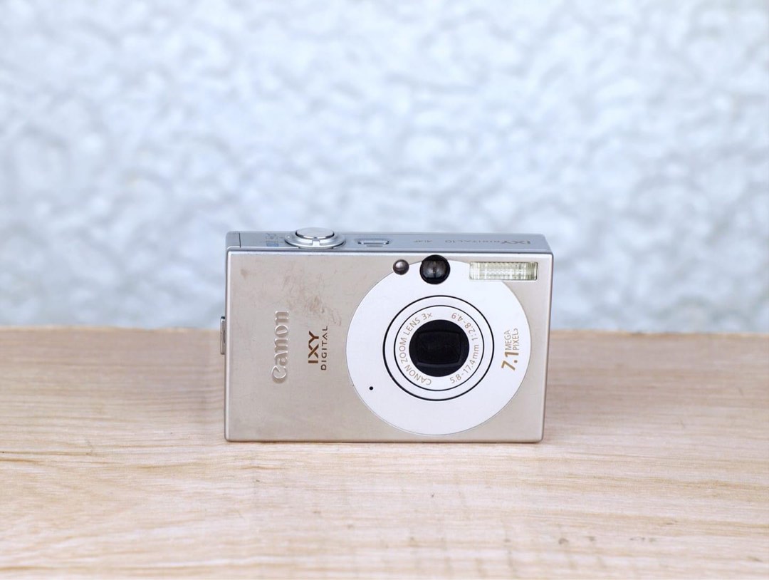 Canon Ixus 70 Digital Camera on Carousell