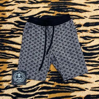 Celana louis Vuitton