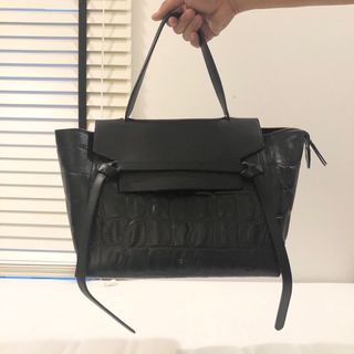 (Category: ) located in . Submitted by first.closet (Listing ID 1234761256, Image 1). Description: .