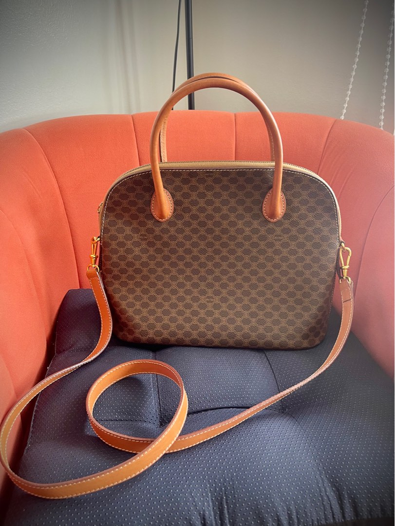 CELINE Paris Bag AUTHENTIC, Women's Fashion, Bags & Wallets, Crossbody