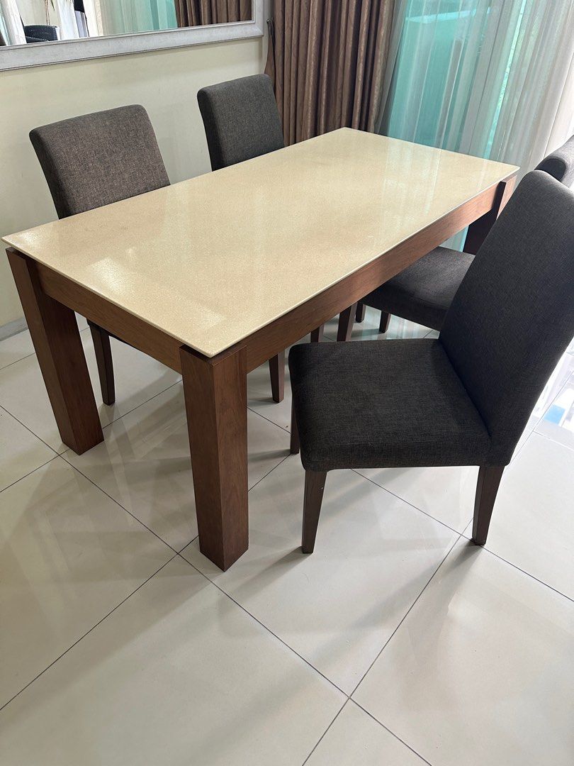 Cellini Quartz dining table 1.6m with 4 chairs in excellent condition ...