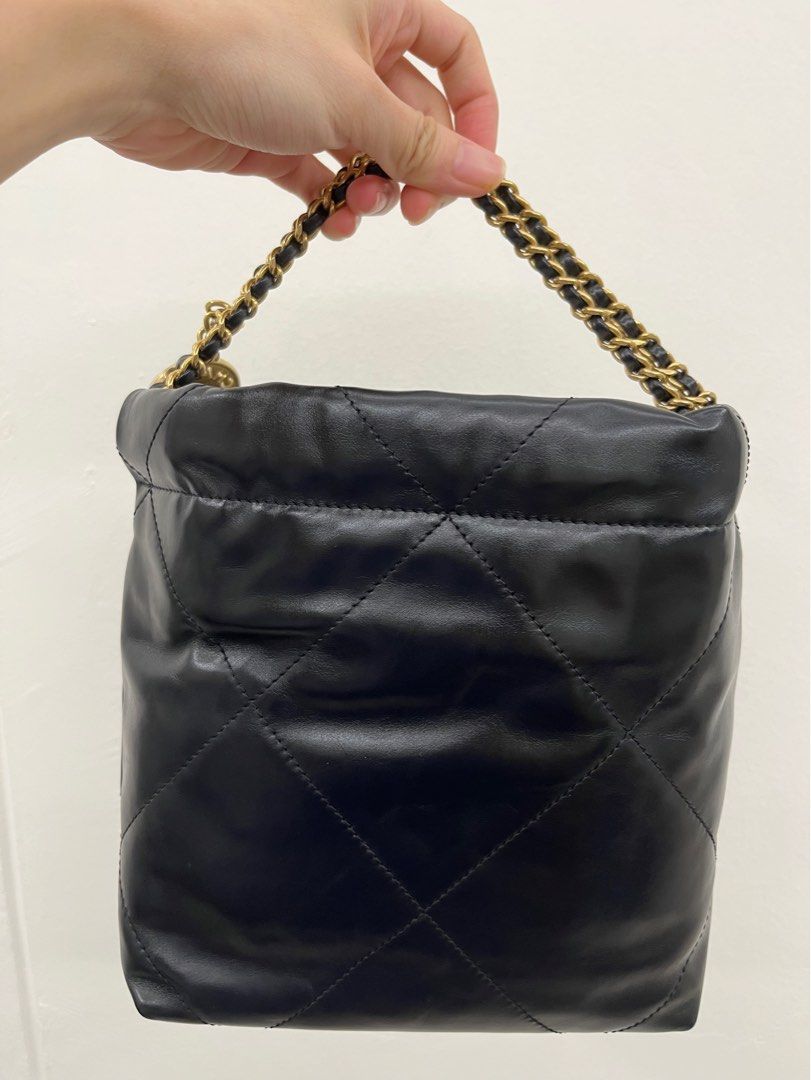 Chanel Black Quilted Calfskin Mini 22 Bag Brushed Silver Hardware, 2023  Available For Immediate Sale At Sotheby's