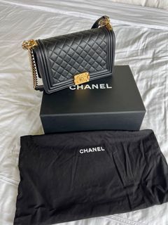 Chanel Boy medium