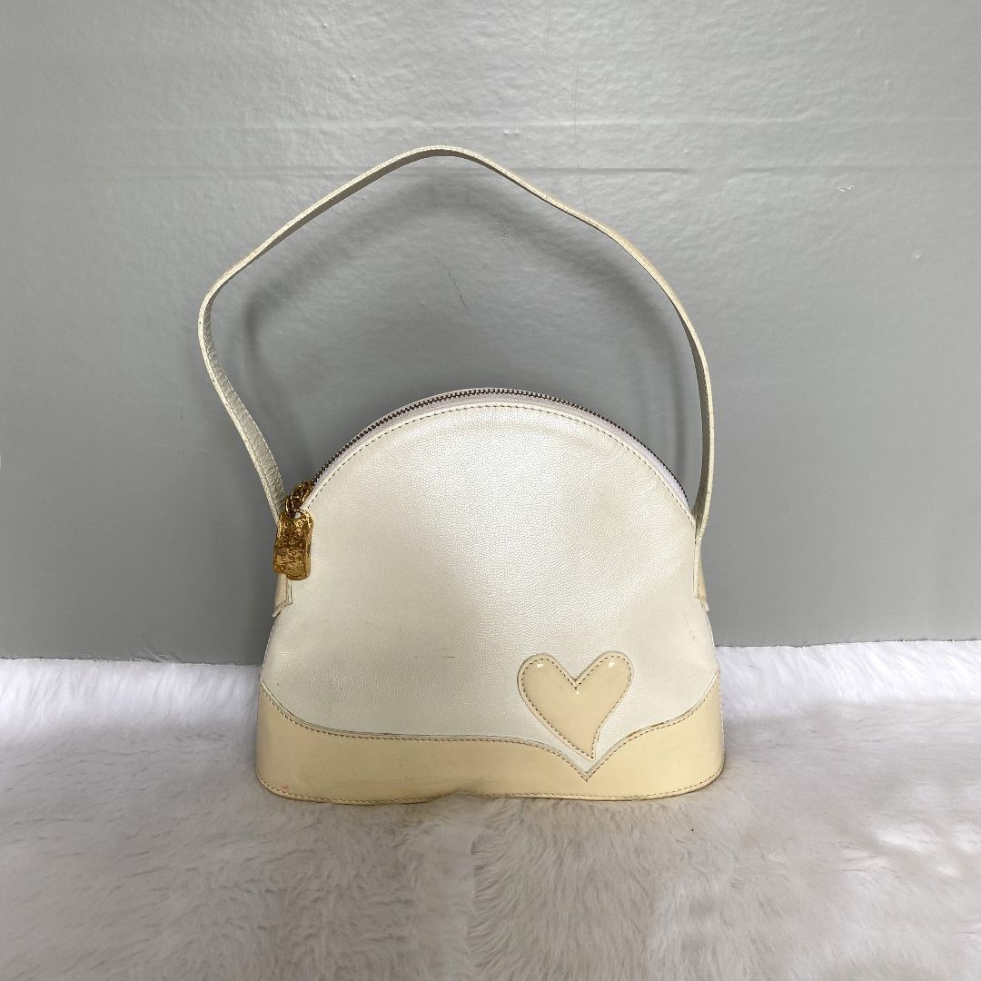 Christian lacroix luggage shop