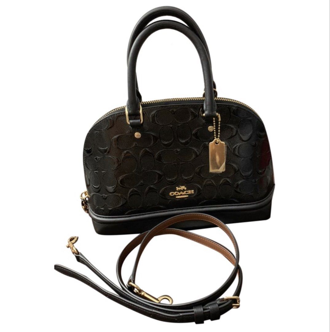 Coach Sierra medium, Women's Fashion, Bags & Wallets, Clutches on Carousell