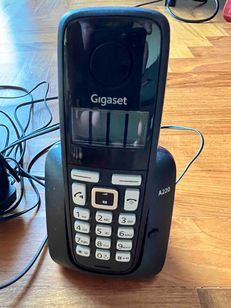 Cordless phone Gigaset A220, Computers & Tech, Office & Business