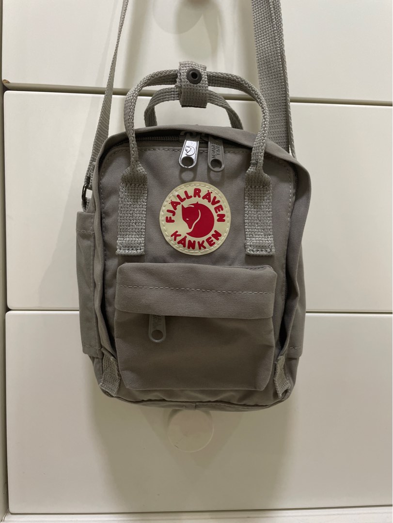fjallraven kanken mini crossbody bag, Women's Fashion, Bags & Wallets