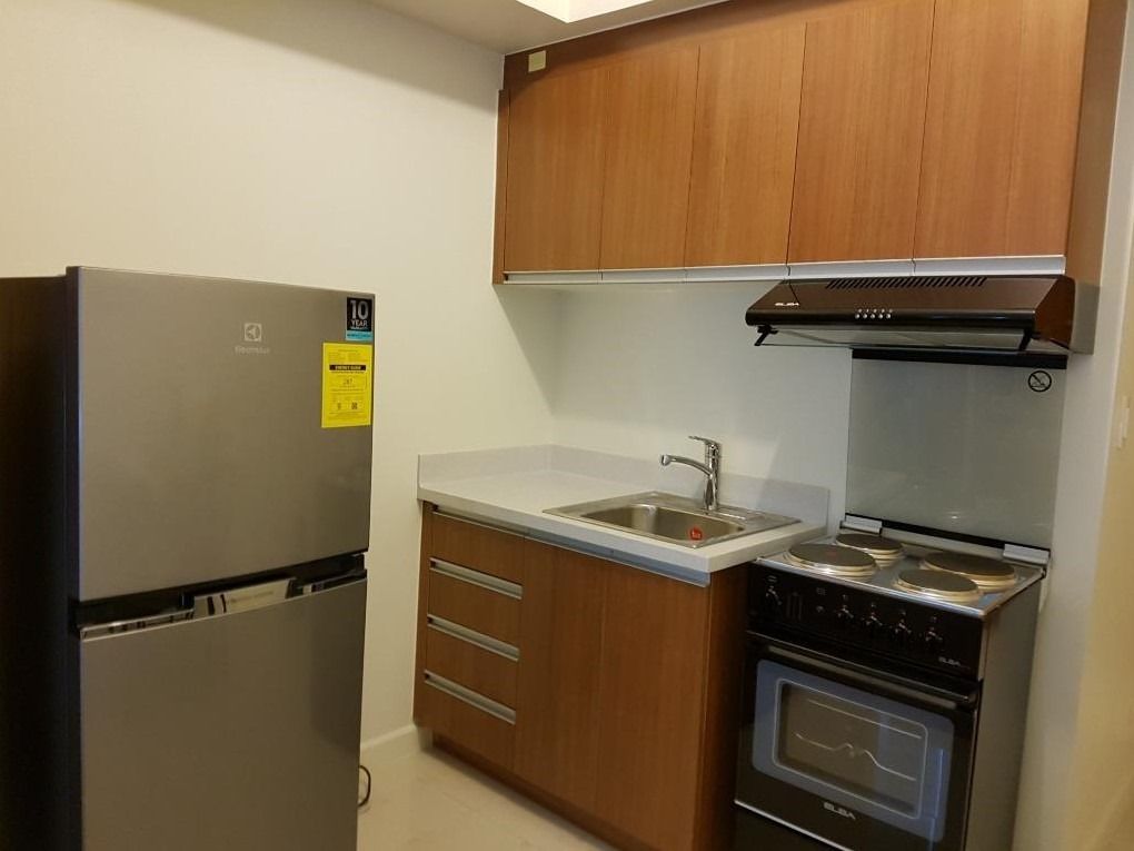 FOR RENT Eton Tower Makati Fully Furnished Studio Type Condo in Makati