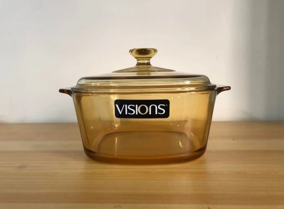 3L VISION COVERED CASSEROLE (Category: Cookware & Accessories) located in Manila. Submitted by JBAL.GEN.MDSE (Listing ID 1234802139, Image 1). Description: 3L Vision Covered Casserole 💯% Authentic 📌₱ 3,500.00 ONLY.