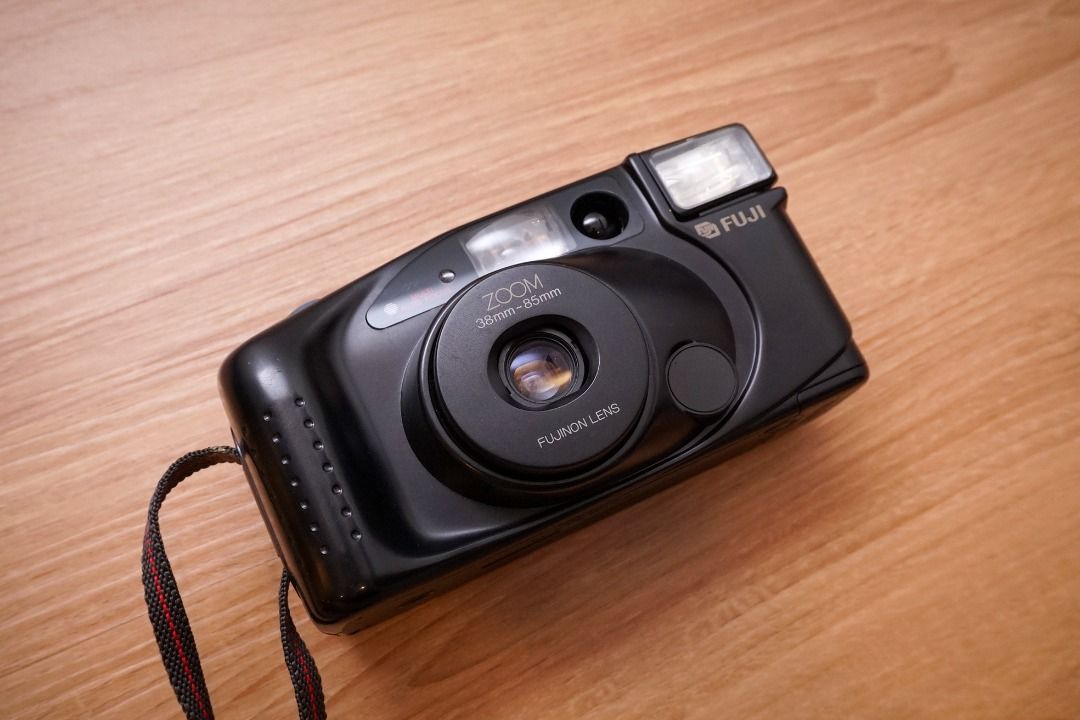 Fuji Zoom Cardia 900/DL-900 Date Point & Shoot film camera (Kamera