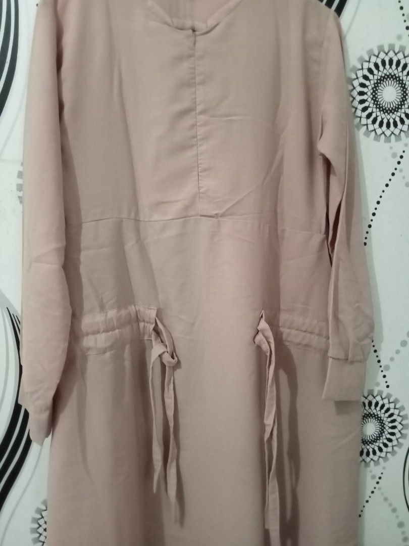 Gamis warna coksu on Carousell