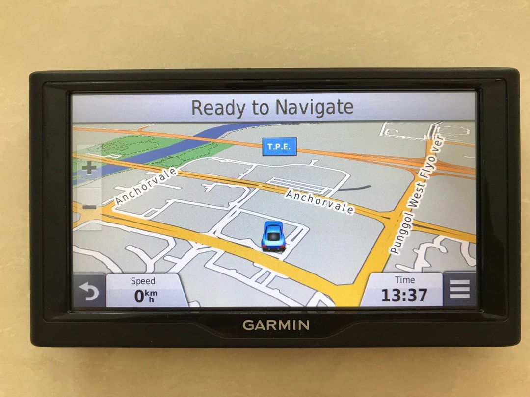Garmin Car Navigation Device (nuvi 67LM), Car Accessories, Accessories