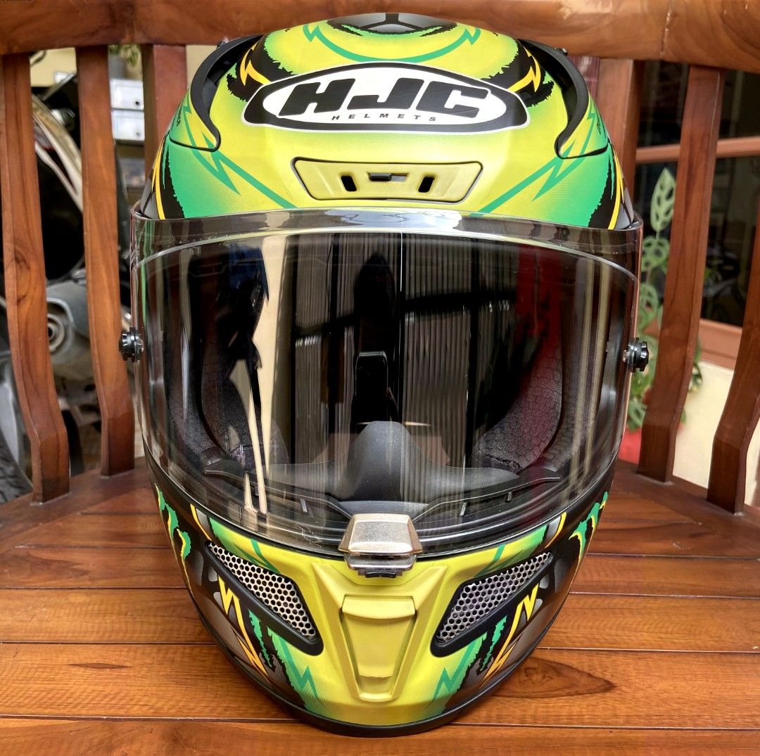 Helm hjc cal crutchlow 2025
