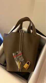 （分類：）位於 。 由 bobolukluk 提交（商品編號 1234784274，圖片 1）。簡介： 。