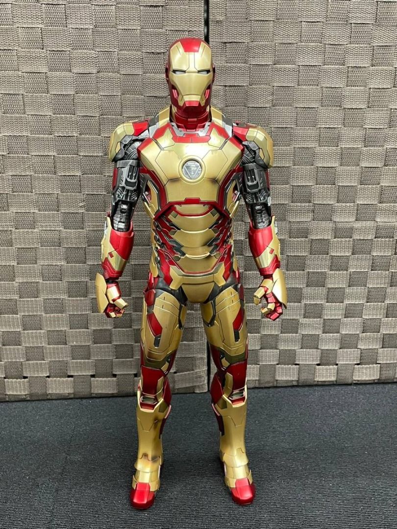 Hot toys qs007 on sale