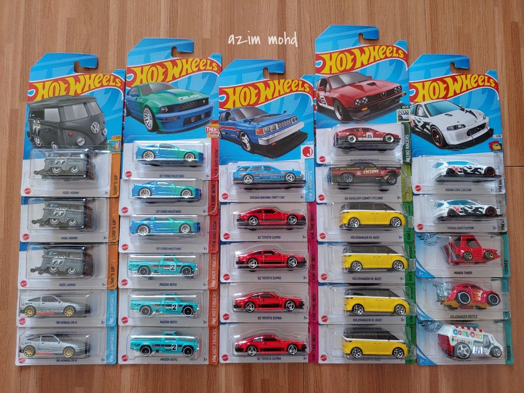 Hot wheels new case sale