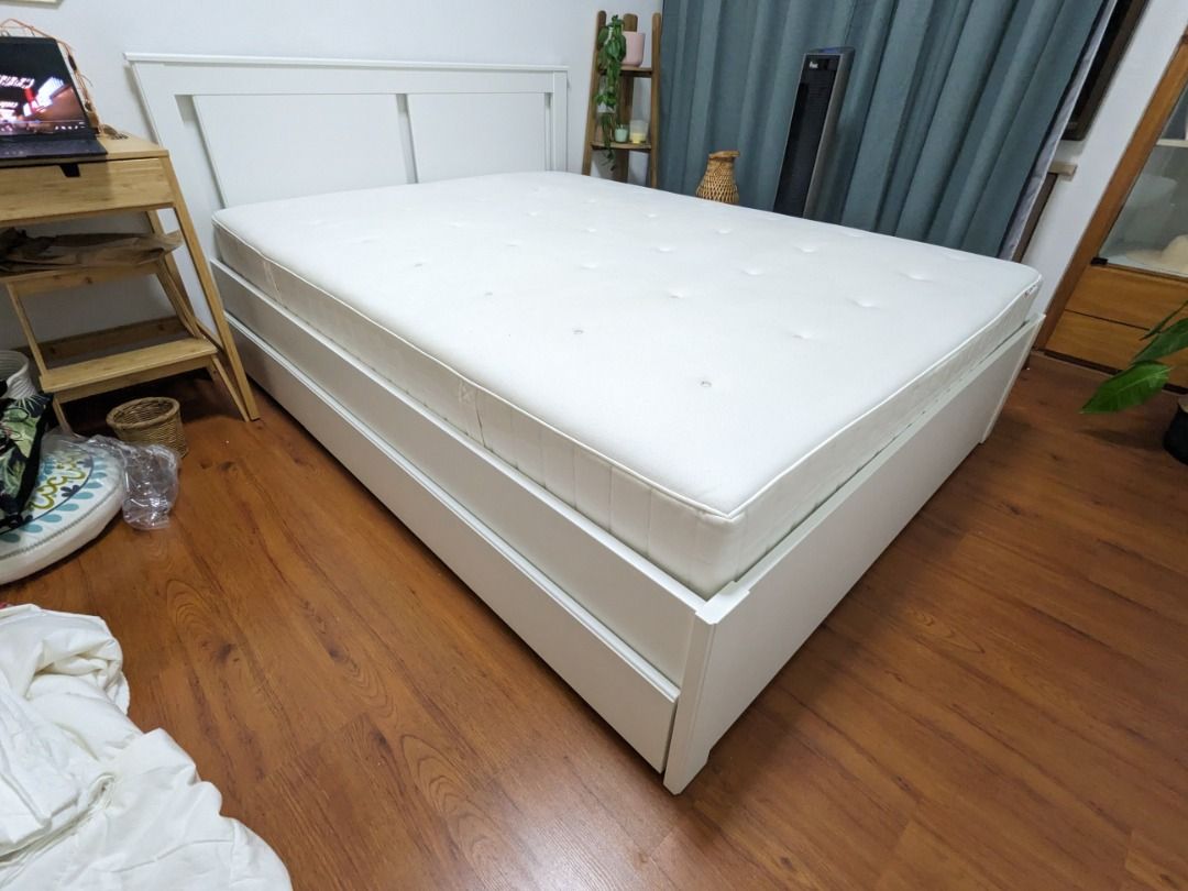 Ikea Songesand Bed Frame & Hyllestad Mattress 150x200, Furniture & Home