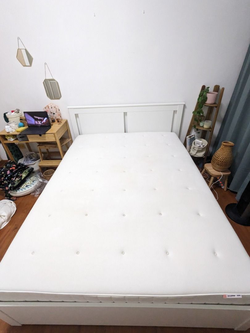 Ikea Songesand Bed Frame & Hyllestad Mattress 150x200, Furniture & Home