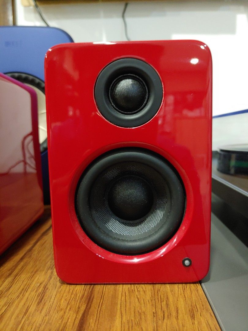 YU2 Powered Desktop/ Laptop Speakers with Builtin DAC, Audio