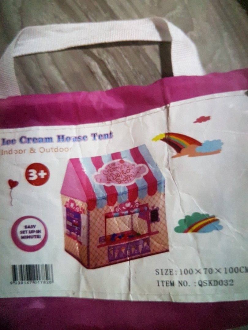 kids tent house, Babies & Kids, Babies & Kids Fashion on Carousell