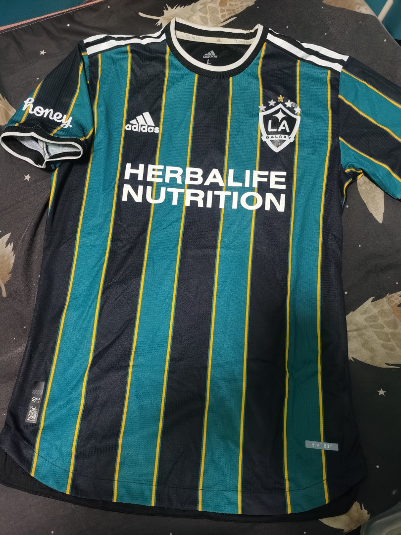 LA Galaxy 21/22 Away Kit, Men's Fashion, Activewear on Carousell