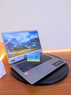 LIKE NEW Laptop Mewah Acer Swift 3 RAM 8 SSD 512 Full HD