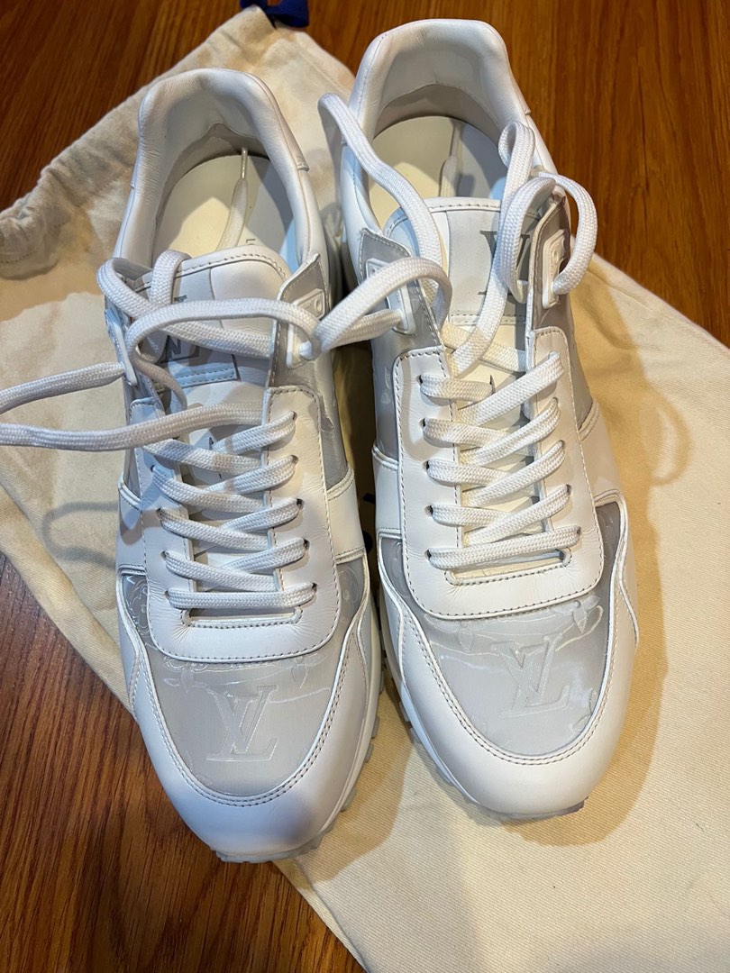 Louis Vuitton Denim Fastlane Sneakers, Fesyen Pria, Sepatu , Sneakers di  Carousell