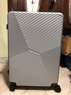 (Category: ) located in . Submitted by junkclosets (Listing ID 1234630158, Image 1). Description: .