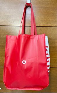 Lululemon shopping bag (big size)