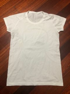 Lululemon top