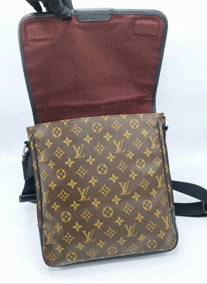 Louis Vuitton, Bags, Louis Vuitton Bass Messenger Bag Macassar Monogram  Canvas Pm Brown