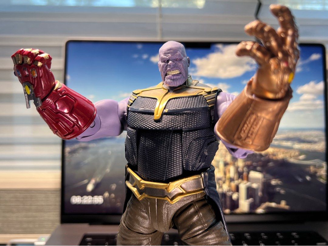 Marvel legends sales custom thanos