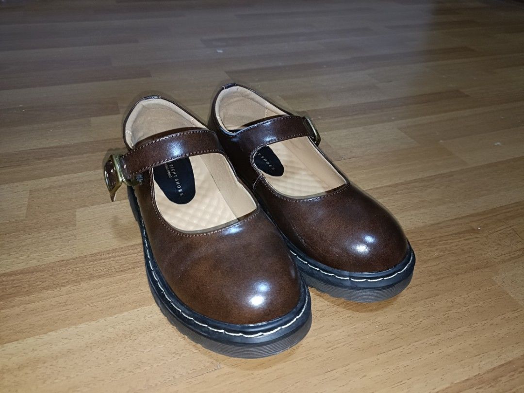 Mary jane shoes near hotsell me