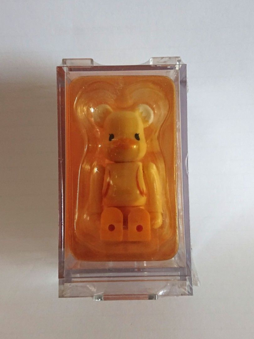 Medicom CHICK Be@rbrick Limited Edition, 興趣及遊戲, 玩具& 遊戲類