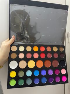 (Category: ) located in . Submitted by wardrobeclearance12 (Listing ID 1234734368, Image 1). Description: .