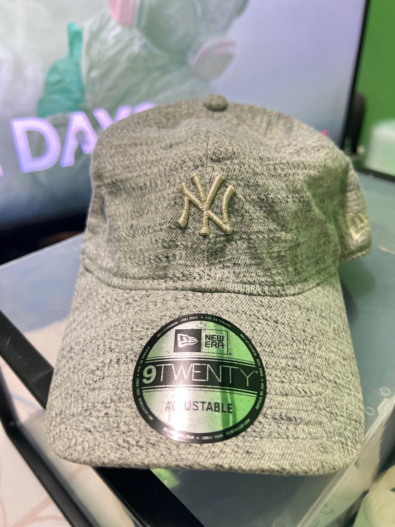 NEW ERA CAPS (Category: Caps & Hats) located in Las Pinas. Submitted by juststuffthings (Listing ID 1234725843, Image 2). Description: Depende po sa cap ang price. .