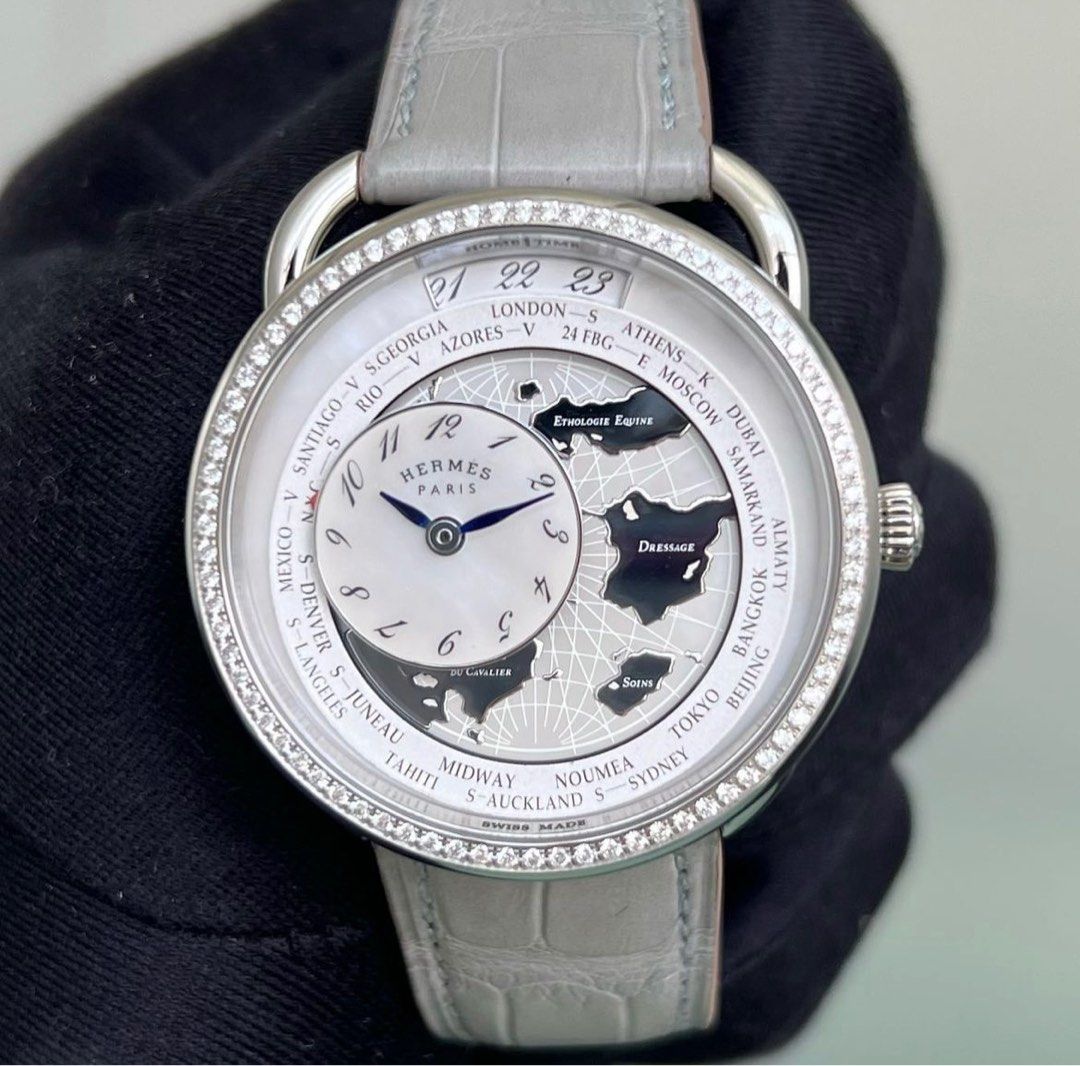 arceau le temps voyageur watch