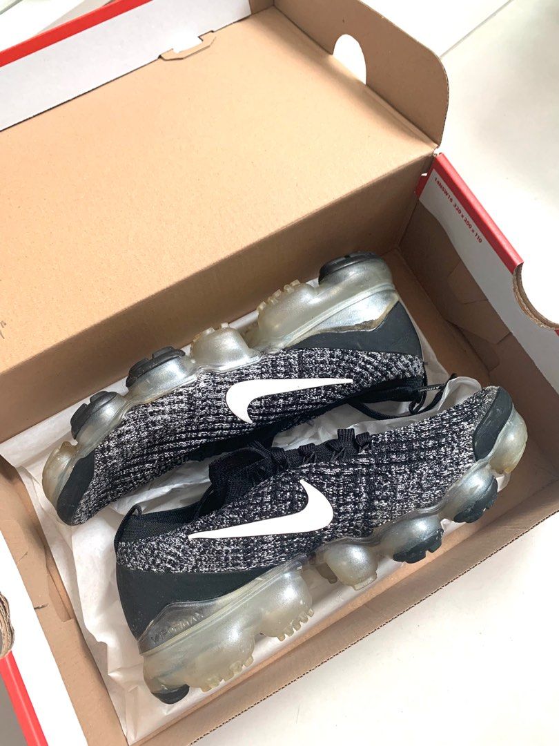 Vapormax flyknit 3 metallic silver top