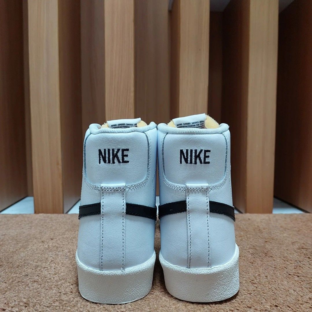 Nike Blezer high 42, Fesyen Pria, Sepatu , Sneakers di Carousell