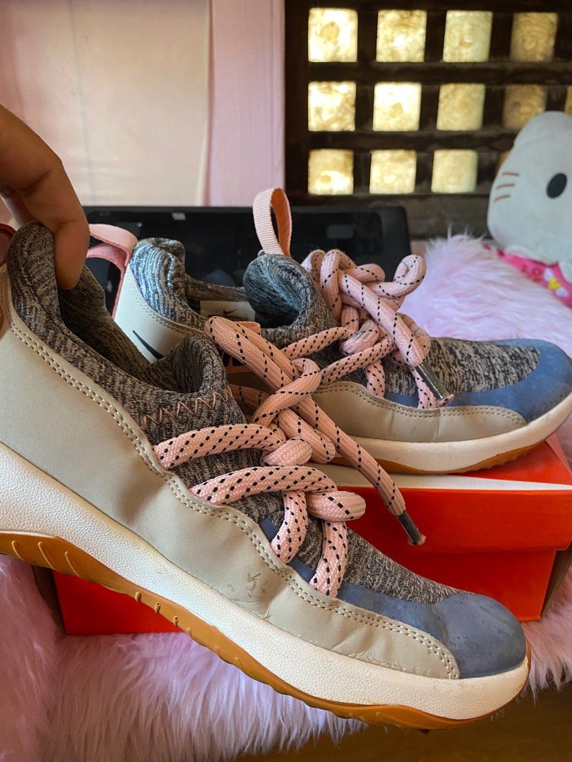 Nike city loop pink grey clearance