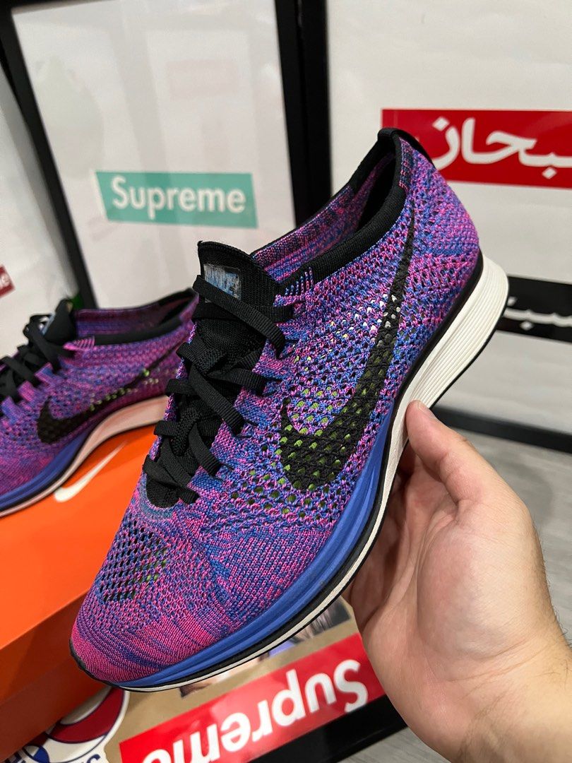 Nike flyknit racer deadstock