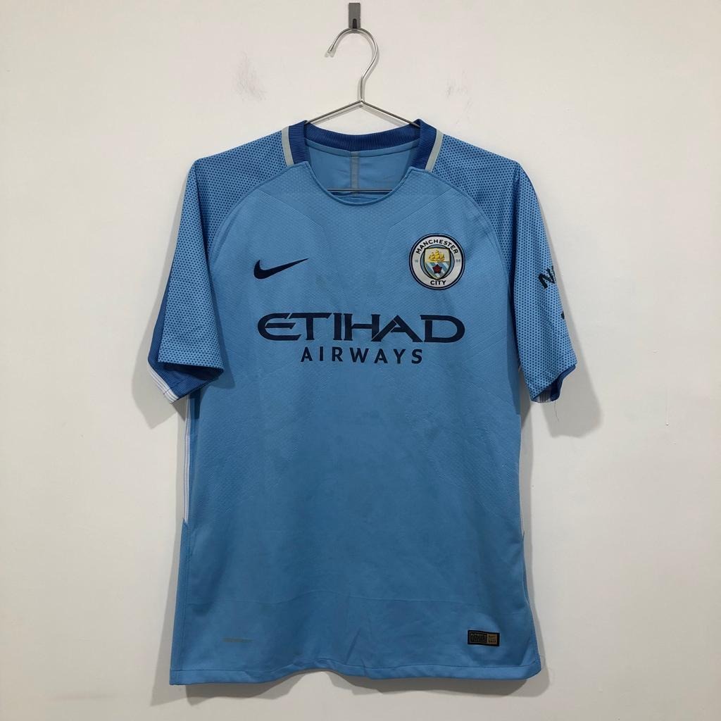 Nike Manchester City Jersey, Men's Fashion, Tops & Sets, Tshirts & Polo Shirts on Carousell