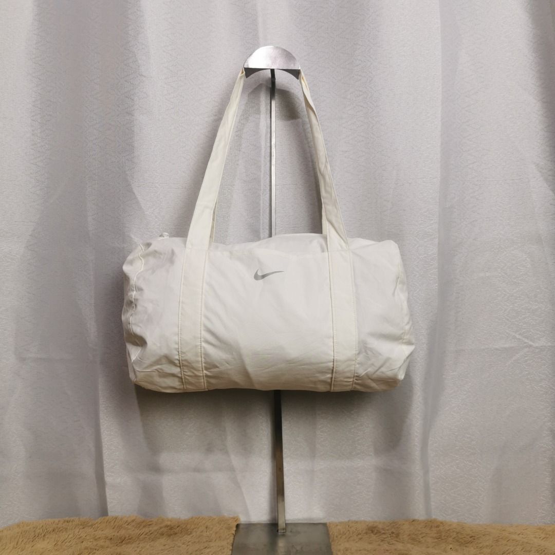 nike shoulder bag