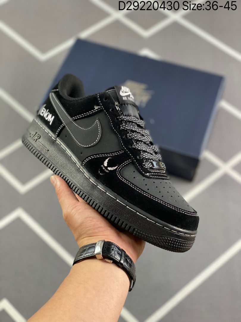 Nike Men's Air Force 1 '07 LV8 Shoes in Black, Size: 6 | DV0794-001